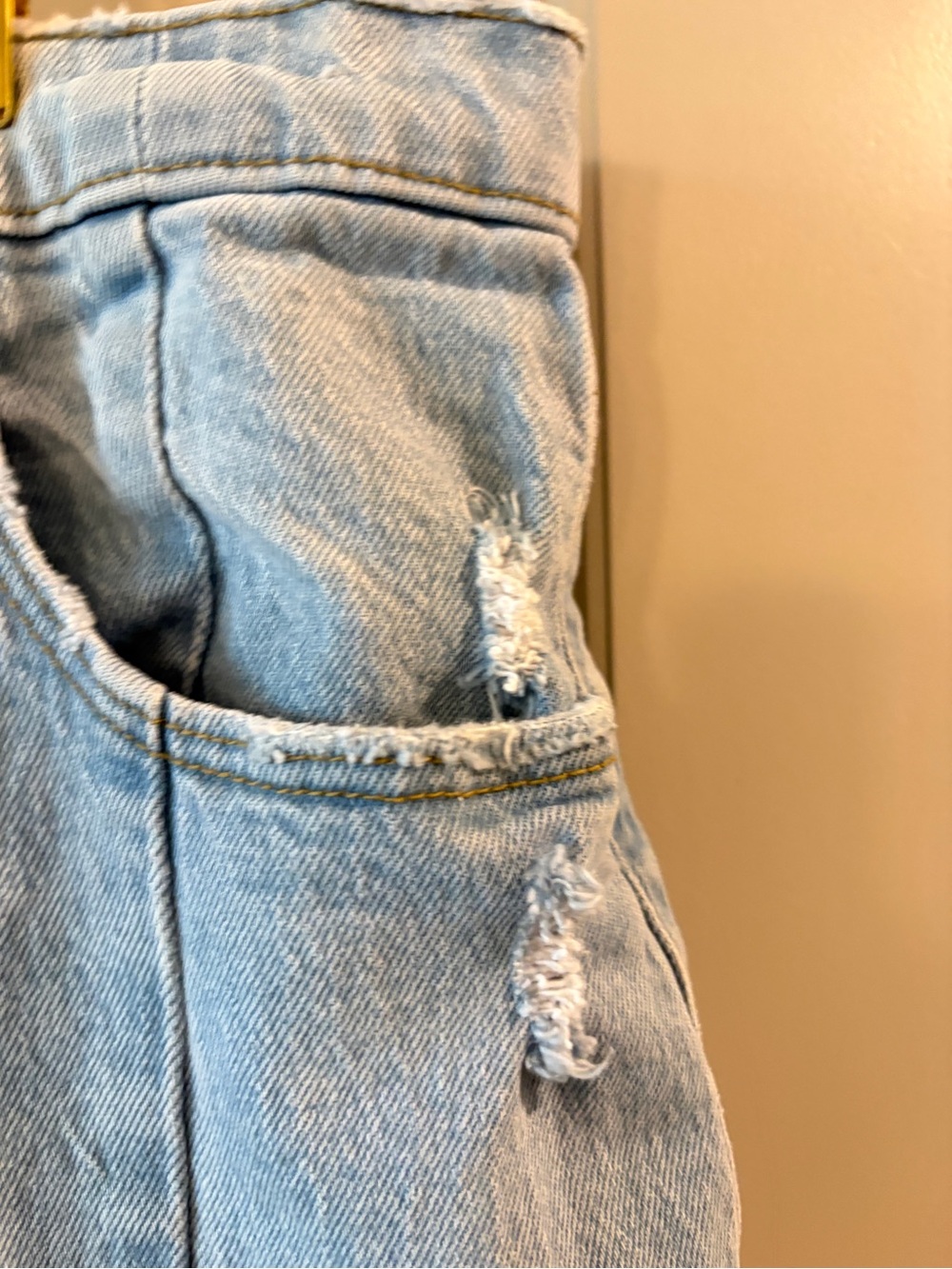 Abercrombie & Fitch 90s Straight Ultra High Rise Light Wash Side Slit Hem 16 - Picture 5 of 15